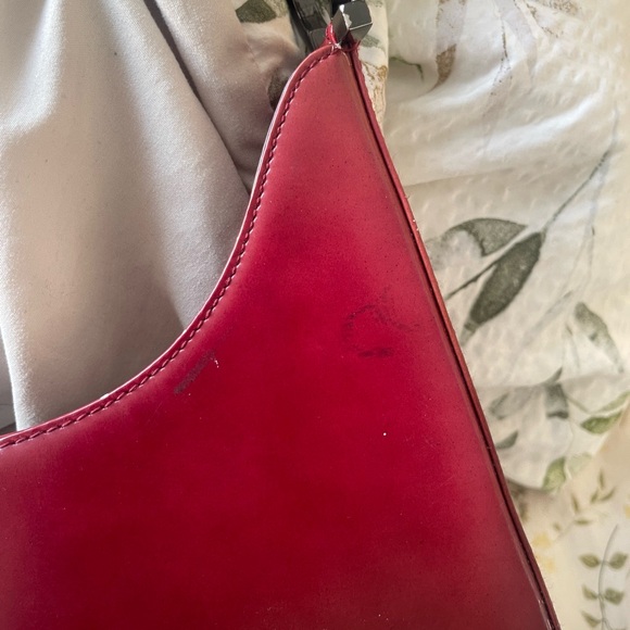 Salvatore Ferragamo Gancini Ombré Polished Leather Shoulder Bag - Picture 3 of 10